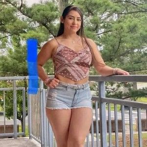 Meet your Posher, Casey